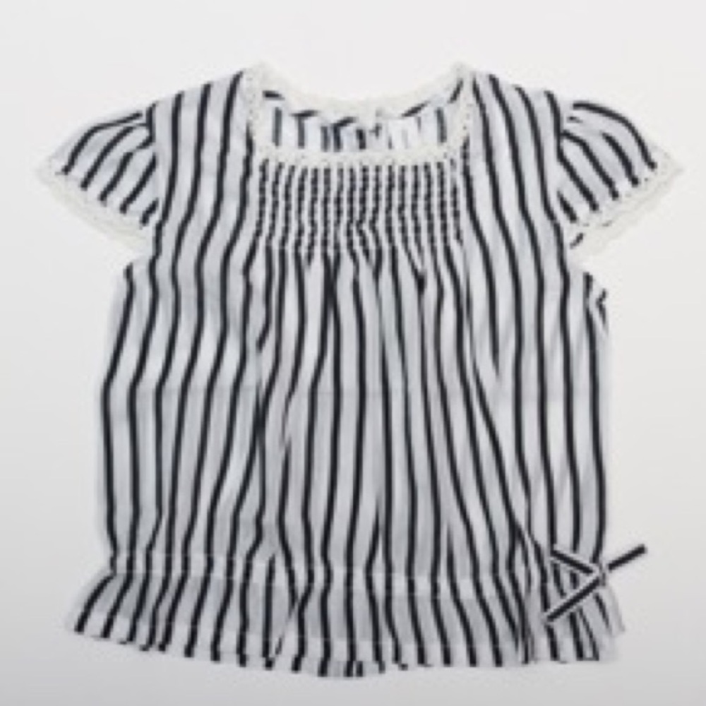 Girls smocked top with vintage buttons
